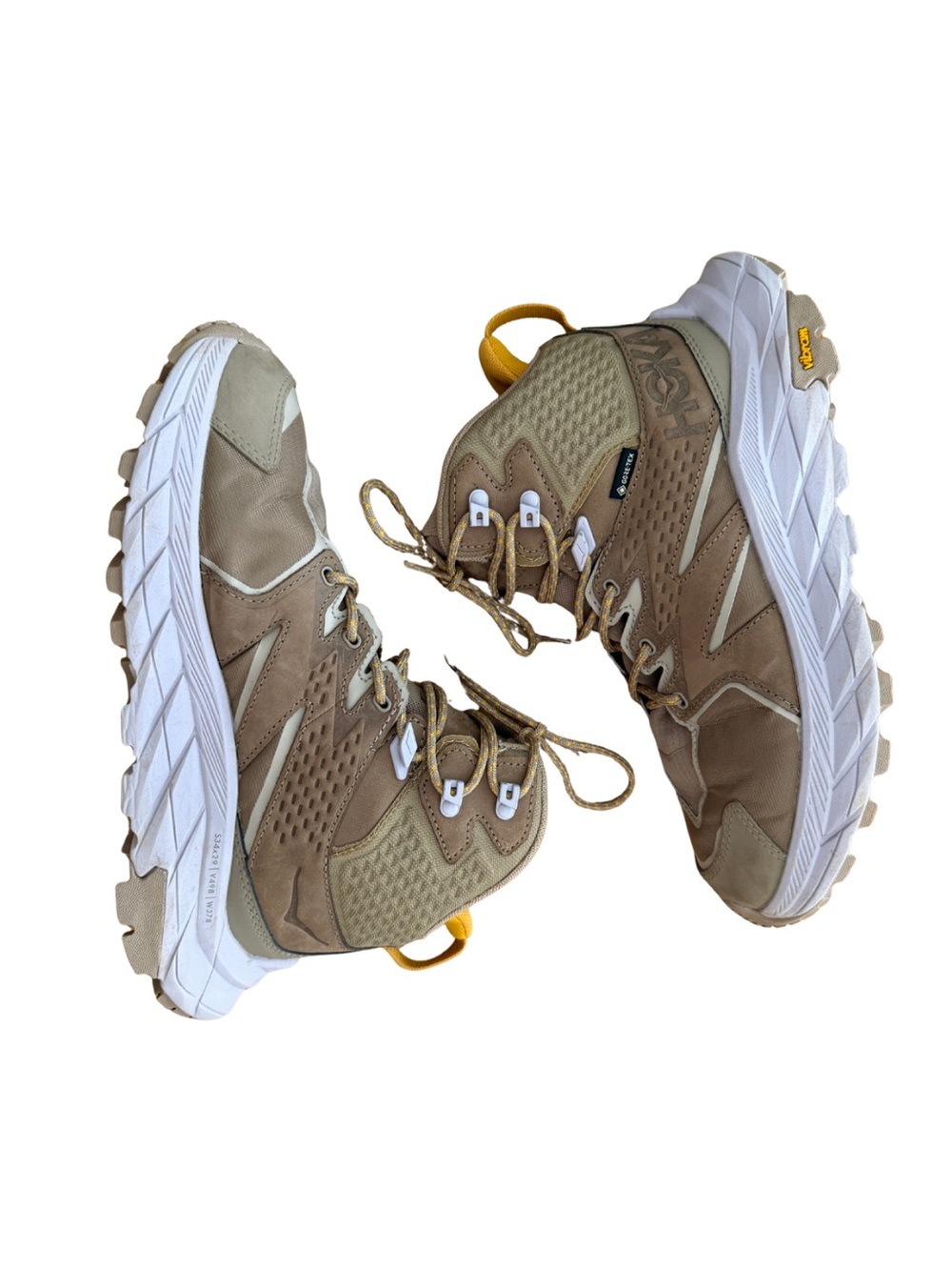 Women’s Hoka One One Anacapa Mid GTX Hiking Trail Tennis Shoes (Size 7.5)